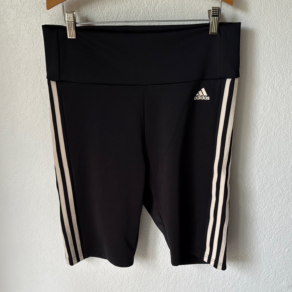 🆕 Adidas Biking‎ Shorts
